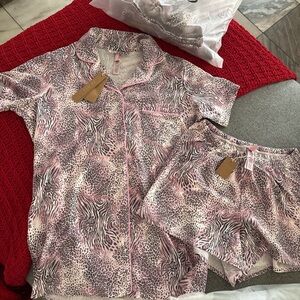 SKIMS Leopard Print Pajama Set - Pink and Black